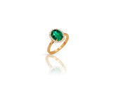 18K Gold ring with emerald gemstone and diamonds