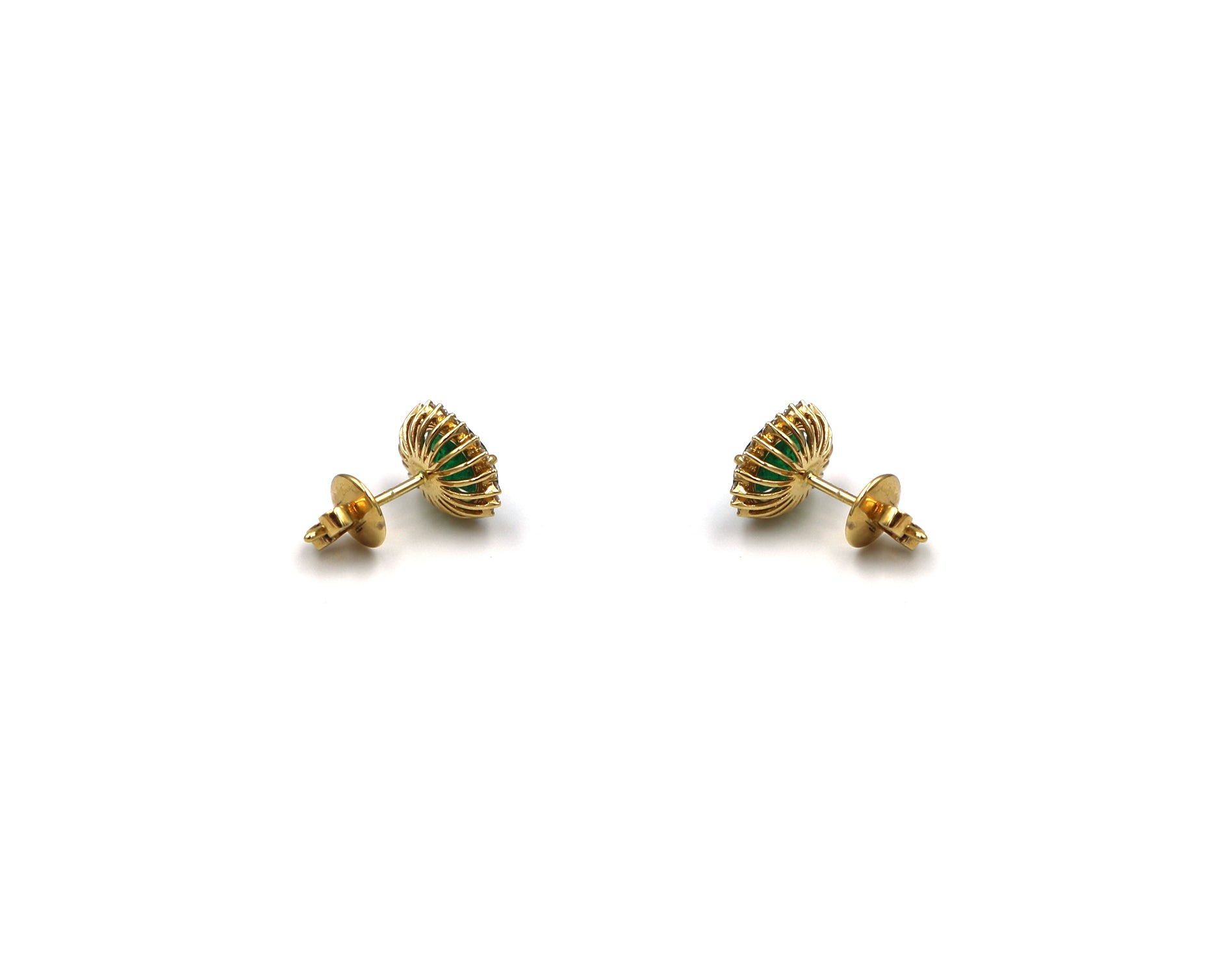 18K Gold Earring With Emerald Gemstone and Diamonds