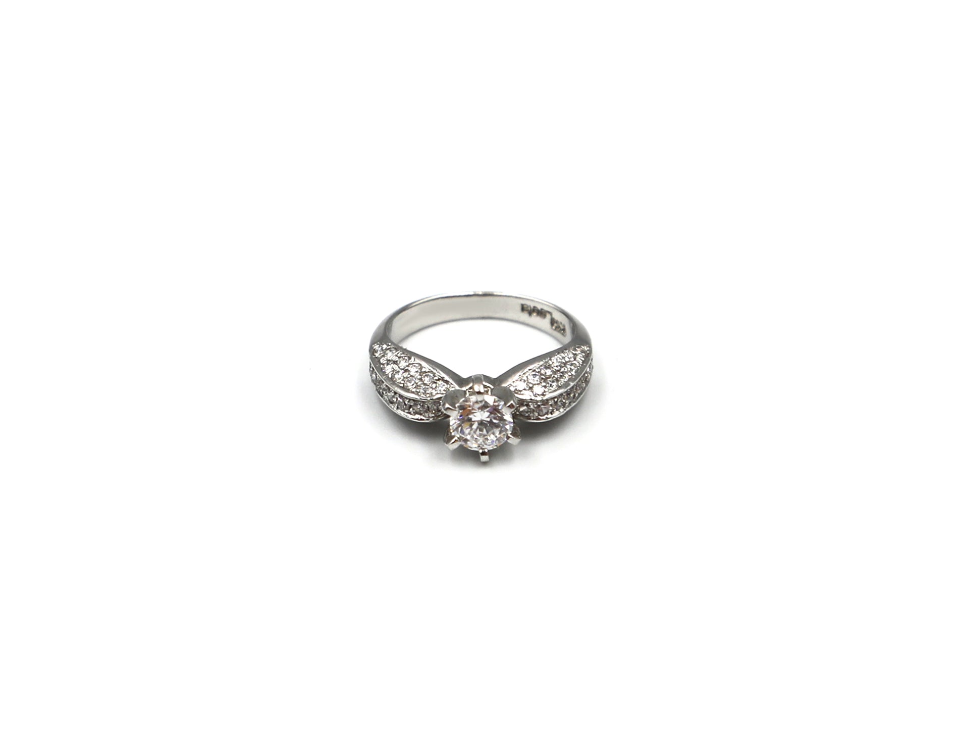 18K White Gold Ring AFR05082
