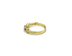 18K Gold Ring With Diamond SK02977