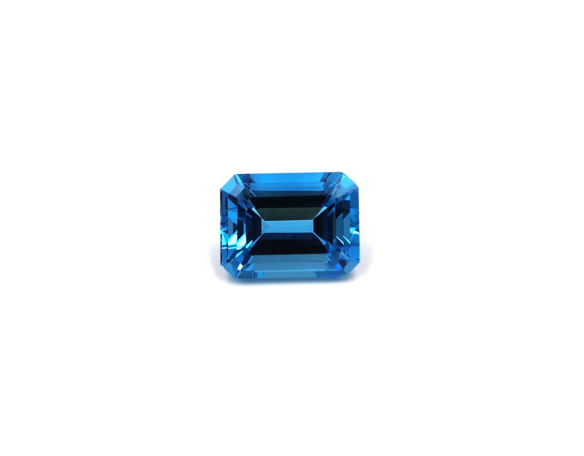 High-Quality Emerald-Cut Blue Topaz Gemstone LOT52