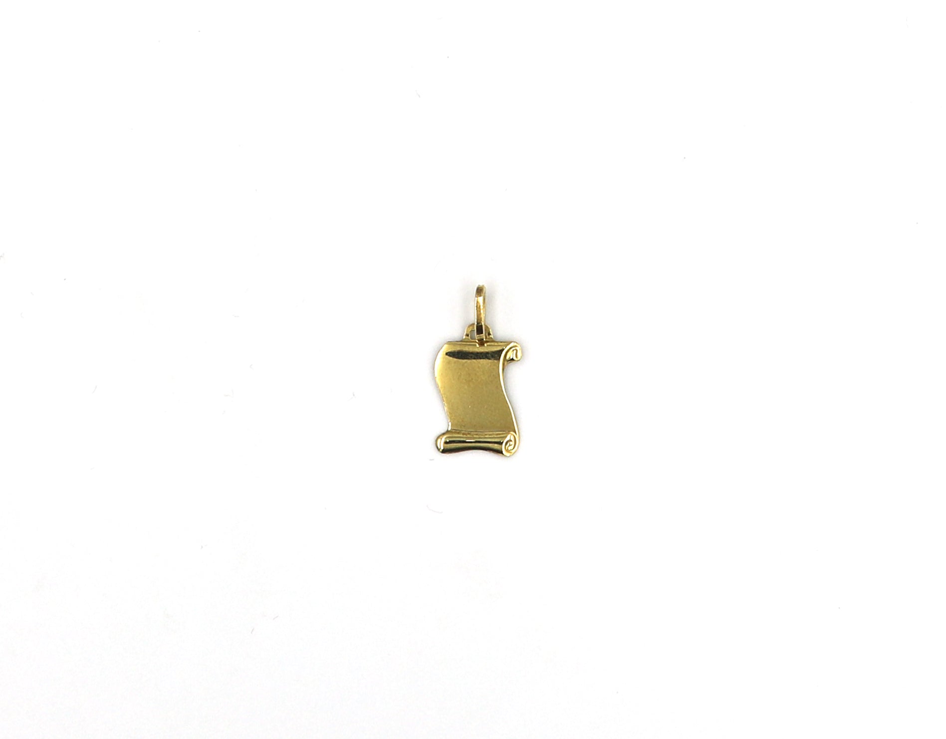 18K Gold Pendant BG00002599/P00438