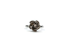 18K White Gold Ring With Rose design BG00000982/R00179
