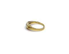 18K Gold Ring With Diamond UR07135
